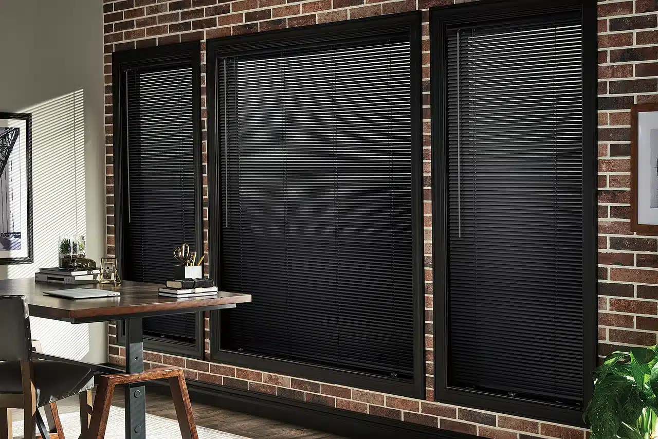 Aluminum Blinds Dark (3)